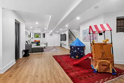 2147 W Thomas Street, Chicago, IL 60622 - Photo 22