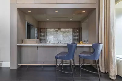 118 E Erie Street #18D, Chicago, IL 60611 - Photo 6