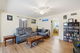 10443 W Medill Ave, Melrose Park, IL 60164 - Photo 4
