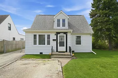 10443 W Medill Avenue, Melrose Park, IL 60164 - Photo 1