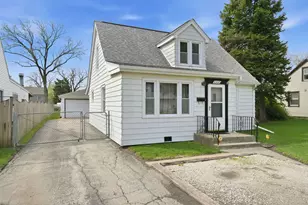 10443 W Medill Ave, Melrose Park, IL 60164 - Photo 2