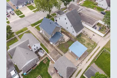609 E Water Street, Pontiac, IL 61764 - Photo 38