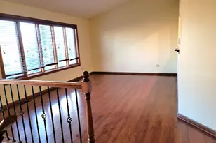 9264 Windsor Pkwy, Tinley Park, IL 60487 - Photo 4
