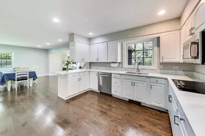 858 Woodbine Lane, Northbrook, IL 60062 - Photo 10