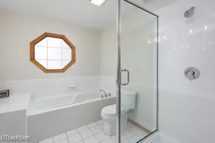 321 Kresswood Dr, West Chicago, IL 60185 - Photo 16