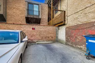 858 W Ainslie St, Chicago, IL 60640 - Photo 30