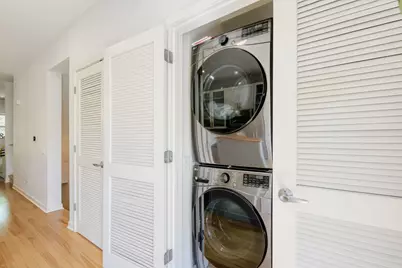 1219 W Grenshaw Street, Chicago, IL 60607 - Photo 22