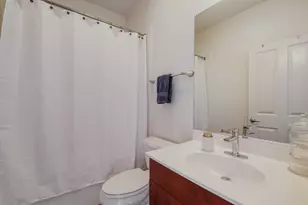 1219 W Grenshaw St, Chicago, IL 60607 - Photo 20