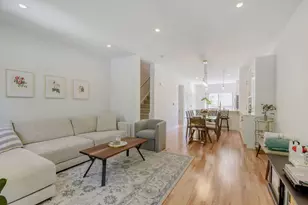 1219 W Grenshaw St, Chicago, IL 60607 - Photo 12
