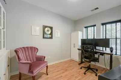 1219 W Grenshaw Street, Chicago, IL 60607 - Photo 18