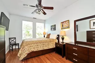 301 W Scott St, Chicago, IL 60610 - Photo 8