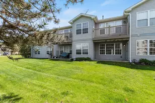 1129 N Red Oak Cir, Round Lake Beach, IL 60073 - Photo 16