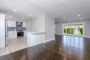 8800 Dee Rd, Des Plaines, IL 60016 - Photo 6