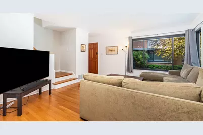537 Ridge Road #537, Wilmette, IL 60091 - Photo 4