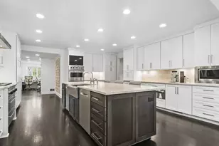 986 Brittany Rd, Highland Park, IL 60035 - Photo 14