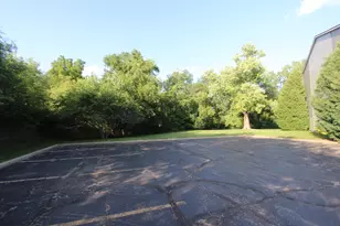 727 Elm Ln, Woodstock, IL 60098 - Photo 16