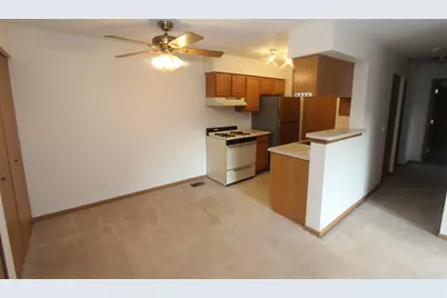727 Elm Lane #206, Woodstock, IL 60098 - Photo 10
