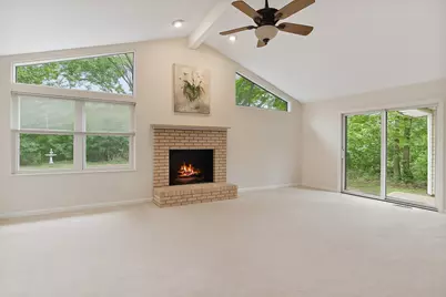910 Division Street, Barrington, IL 60010 - Photo 4