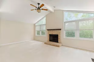 910 Division St, Barrington, IL 60010 - Photo 6