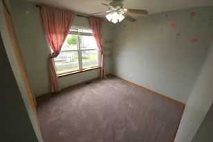 318 Zinnia Dr, Romeoville, IL 60446 - Photo 26