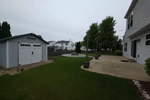 318 Zinnia Dr, Romeoville, IL 60446 - Photo 6
