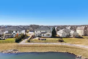 3534 Hidden Fawn Dr, Elgin, IL 60124 - Photo 32