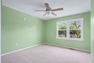 6806 Prairieview Ave, Woodridge, IL 60517 - Photo 20