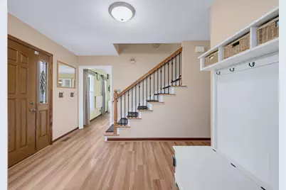 6806 Prairieview Avenue, Woodridge, IL 60517 - Photo 2