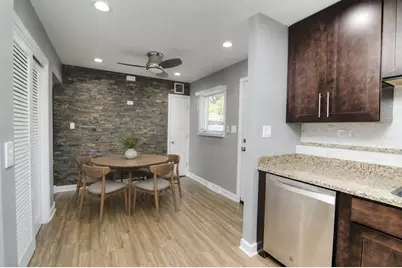 367 W Fremont Avenue, Elmhurst, IL 60126 - Photo 14
