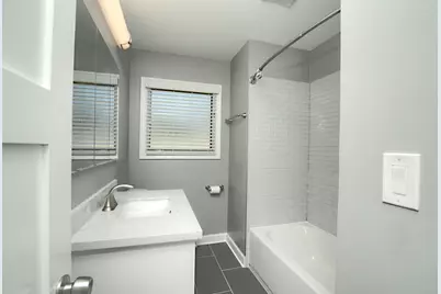367 W Fremont Avenue, Elmhurst, IL 60126 - Photo 20