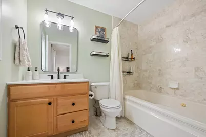 3045 N Damen Avenue #1, Chicago, IL 60618 - Photo 8