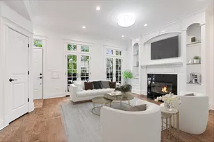 4336 N Claremont Ave, Chicago, IL 60618 - Photo 4