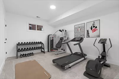 4336 N Claremont Avenue, Chicago, IL 60618 - Photo 32