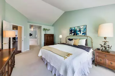 11171 Edgebrook Lane, Indian Head Park, IL 60525 - Photo 16