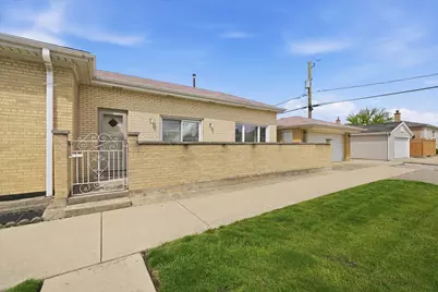 6500 W 64th Street, Chicago, IL 60638 - Photo 2