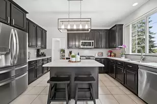2304 Sarazen Dr, Vernon Hills, IL 60061 - Photo 14