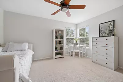 2304 Sarazen Drive, Vernon Hills, IL 60061 - Photo 24