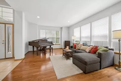 2304 Sarazen Drive, Vernon Hills, IL 60061 - Photo 6