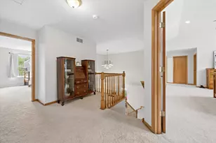 2304 Sarazen Dr, Vernon Hills, IL 60061 - Photo 20
