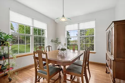 2304 Sarazen Drive, Vernon Hills, IL 60061 - Photo 8
