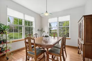 2304 Sarazen Dr, Vernon Hills, IL 60061 - Photo 8