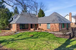 980 Persimmon Ct, Saint Charles, IL 60174 - Photo 1