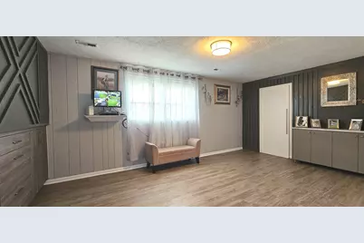 17W335 Forestview Drive, Bensenville, IL 60106 - Photo 22