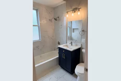 7754 S Burnham Avenue, Chicago, IL 60649 - Photo 12