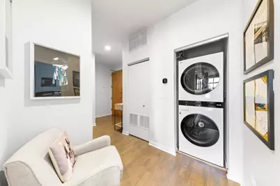4420 N Clark Street #401, Chicago, IL 60640 - Photo 4