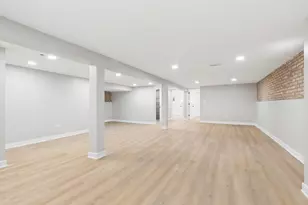 10849 S Christiana Ave, Chicago, IL 60655 - Photo 18