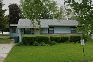 400 W Bellarmine Dr, Joliet, IL 60436 - Photo 1