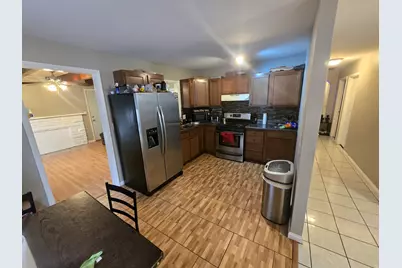 400 W Bellarmine Drive, Joliet, IL 60436 - Photo 4