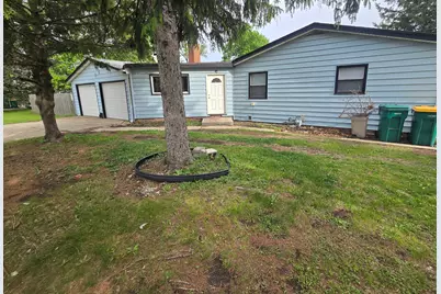 400 W Bellarmine Drive, Joliet, IL 60436 - Photo 2