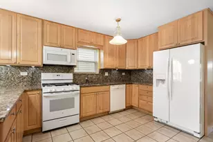 5242 W Ferdinand St, Chicago, IL 60644 - Photo 6